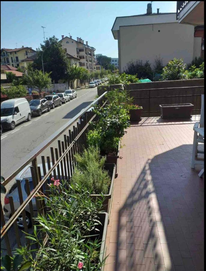 דירות Sesto Calende Centro מראה חיצוני תמונה